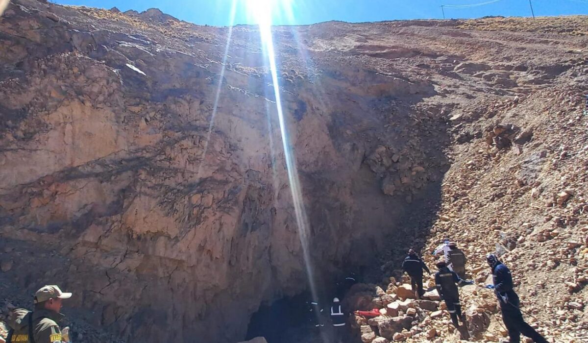 Incremento del 'juqueo' en Huanuni impulsado por altos precios y pureza del estaño