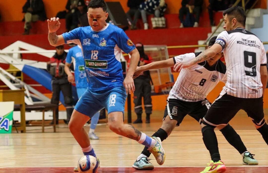 Fantasmas y Pontejo buscan puntos vitales en la cuarta fecha de la Liga de Futsal