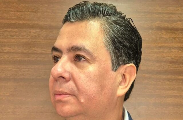 Boris Santos Gómez Úzqueda: "Libertad y democracia son clave para la prosperidad"