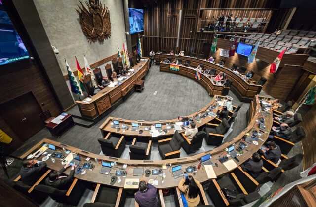 Gobernadores y alcaldes demandan al Senado la pronta aprobación del PGE 2026 Reformulado