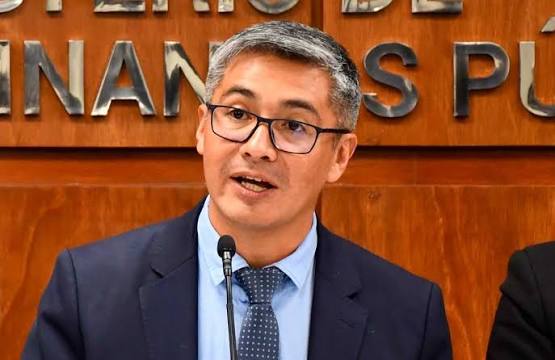 Inmueble del Ministro Espinoza no aparece en su declaración de bienes