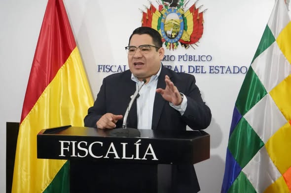 Investigación avanza contra exdirectora de YPFB por el caso 'Gasolina Basura'