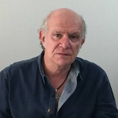 Carlos Valverde critica duramente al presidente Rodrigo Paz Pereira