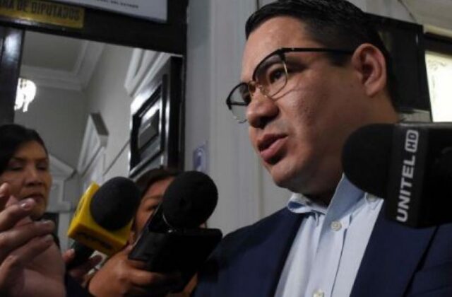 Traslado de 189 kilos de oro secuestrado a bóvedas del BCB por orden judicial