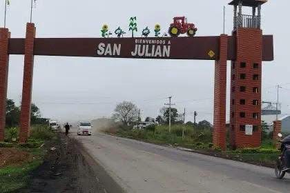 Interceptan vehículo con armamento oculto en ruta Beni-Santa Cruz; seis arrestados