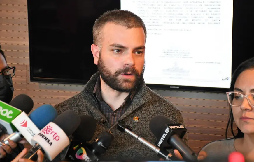Criticas al Gobierno por el Caso Cerimedo