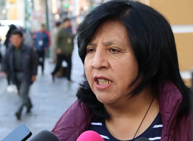 Críticas a ministras en el gabinete de Rodrigo Paz