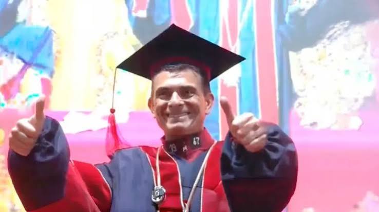 El Presidente Paz y la Controversia de su Título Académico