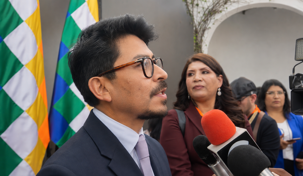 Captura de Evo Morales, una prioridad para el Gobierno, según el Ministro de la Presidencia
