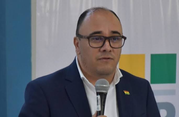 Reforma Electoral: TSE Defiende Jurisdicción Exclusiva y Prohibición de Sustituciones Tardías