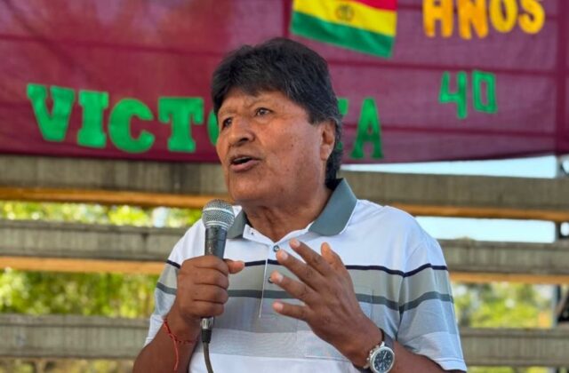 Evo Morales critica duramente a Rodrigo Paz por su gestión económica