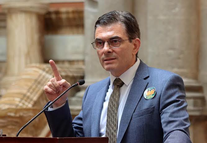 Fernando Cerimedo, de figura de poder a procesado judicial