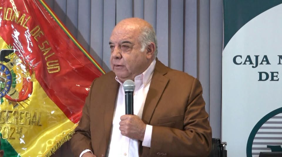 Gerente de la CNS solicita suspensión de su declaración por enriquecimiento ilícito