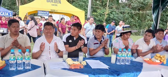 Evo Morales asiste a evento en Villa Tunari a pesar de órdenes de aprehensión