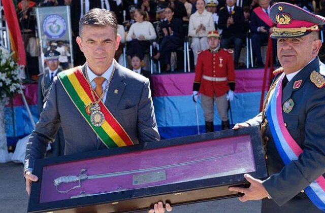 Se establece la Unidad Militar de Emergencias y Ecología en las FFAA de Bolivia