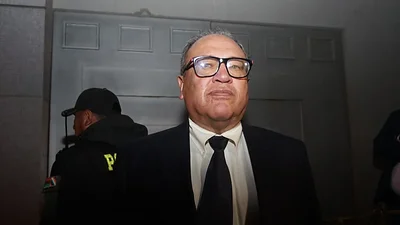 Mineros piden la renuncia de Calderón por presunto favorecimiento a la minería ilegal