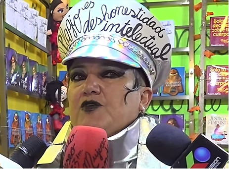 María Galindo critica al Gobierno por la crisis de abastecimiento de gasolina