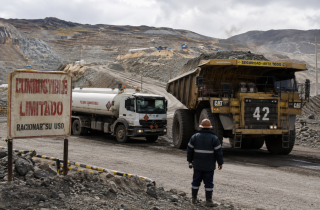 La escasez de diésel afecta gravemente a minería y transporte en Oruro