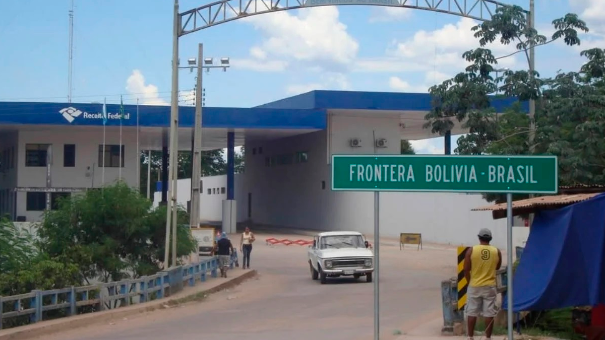 Operaciones en la frontera con Brasil son habituales, asegura comandante del Ejército