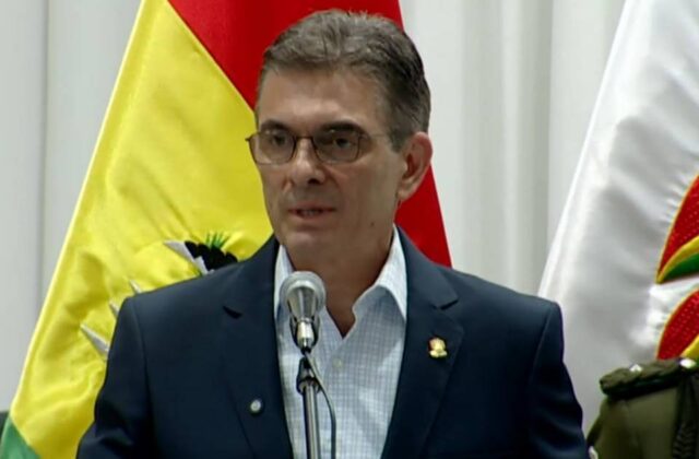 Reestructuración del Ejecutivo: 12 Ministerios y cambio en el Turismo