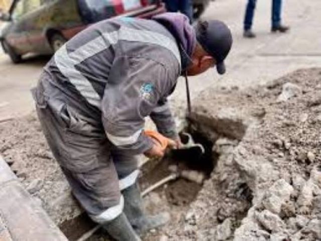 Detección de conexiones ilegales de agua en Potosí por Aapos