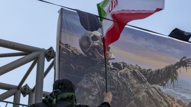 Irán advierte a sus vecinos sobre posibles consecuencias de apoyar a EE.UU.