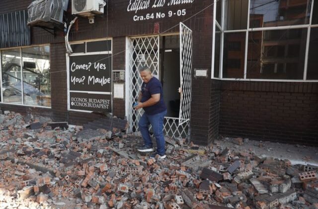 Terremoto de magnitud 7,4 afecta a Quibdó, Colombia, dejando heridos y edificios colapsados