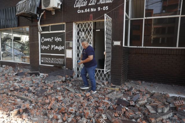 Terremoto de magnitud 7,4 afecta a Quibdó, Colombia, dejando heridos y edificios colapsados