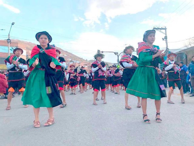 Municipios potosinos muestran su diversidad cultural en Ch'utillos