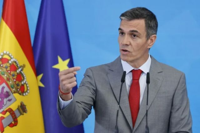 Crisis migratoria en Ceuta: Sánchez califica la situación de amenaza a la soberanía española