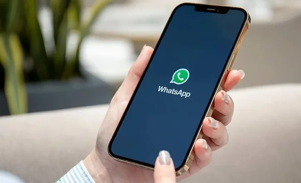 Descubre qué datos tiene WhatsApp sobre tu cuenta y cómo solicitarlos