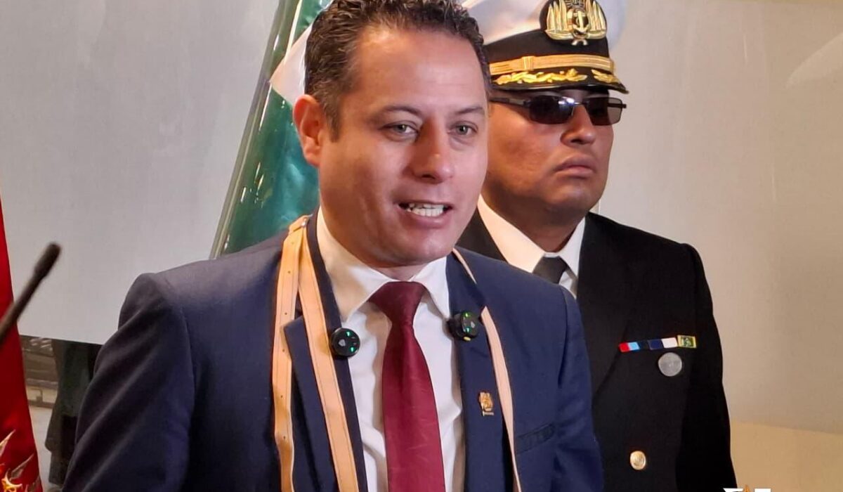 Vicepresidente Lara aboga por la representación política en la Asamblea Legislativa
