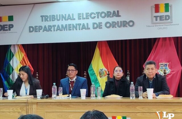 Oruro lanza campaña para otorgar certificados de nacimiento gratuitos