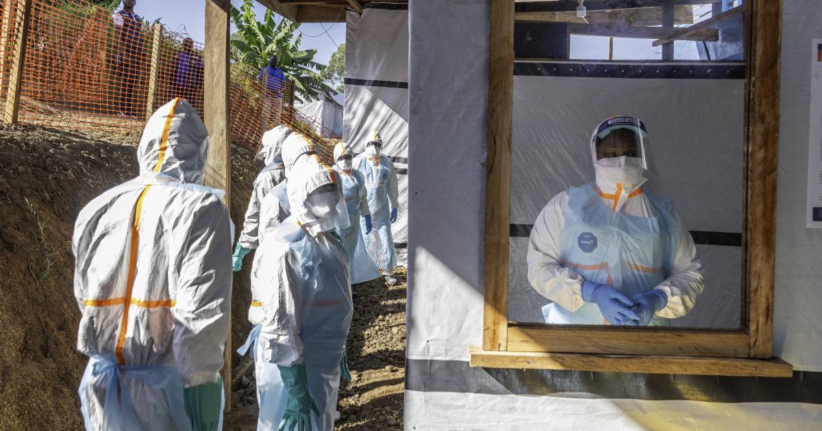 La cifra de fallecidos por ébola en la RDC supera los 2.000