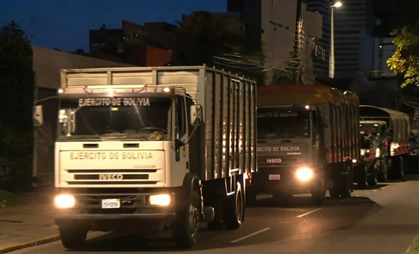 Despliegue policial en Yapacaní por protestas ante aumento del diésel