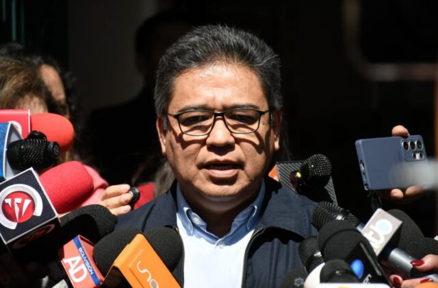 Gobierno boliviano reduce ministerios en busca de austeridad