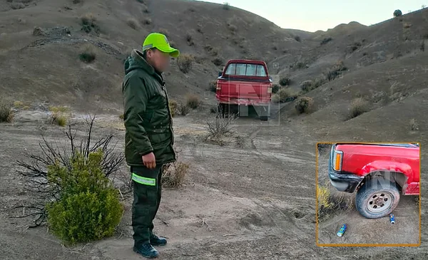 Camioneta robada encontrada en Potosí con un mensaje controvertido