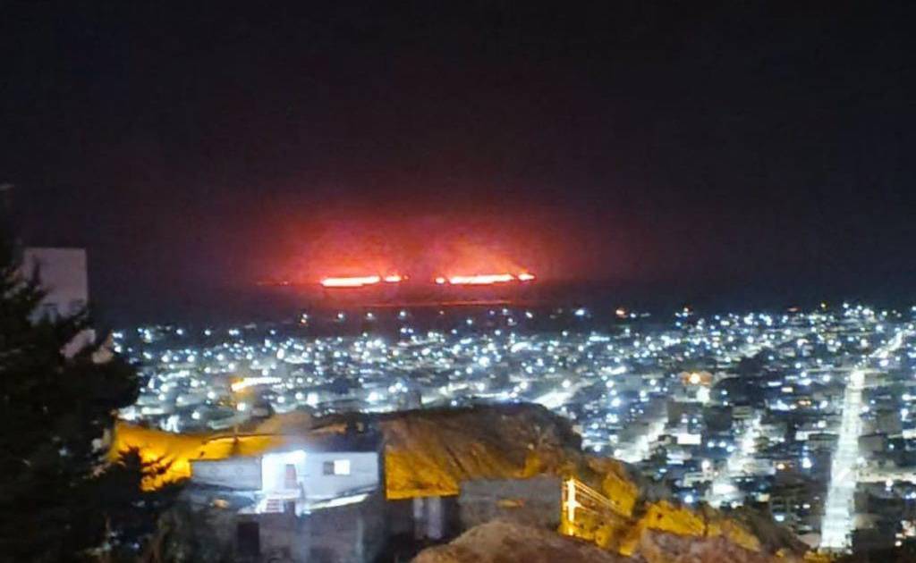 Incendio forestal impacta en el sur de Oruro