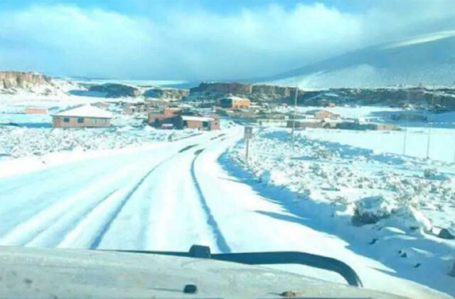 Nevadas en Potosí provocan cierre de pasos fronterizos con Chile