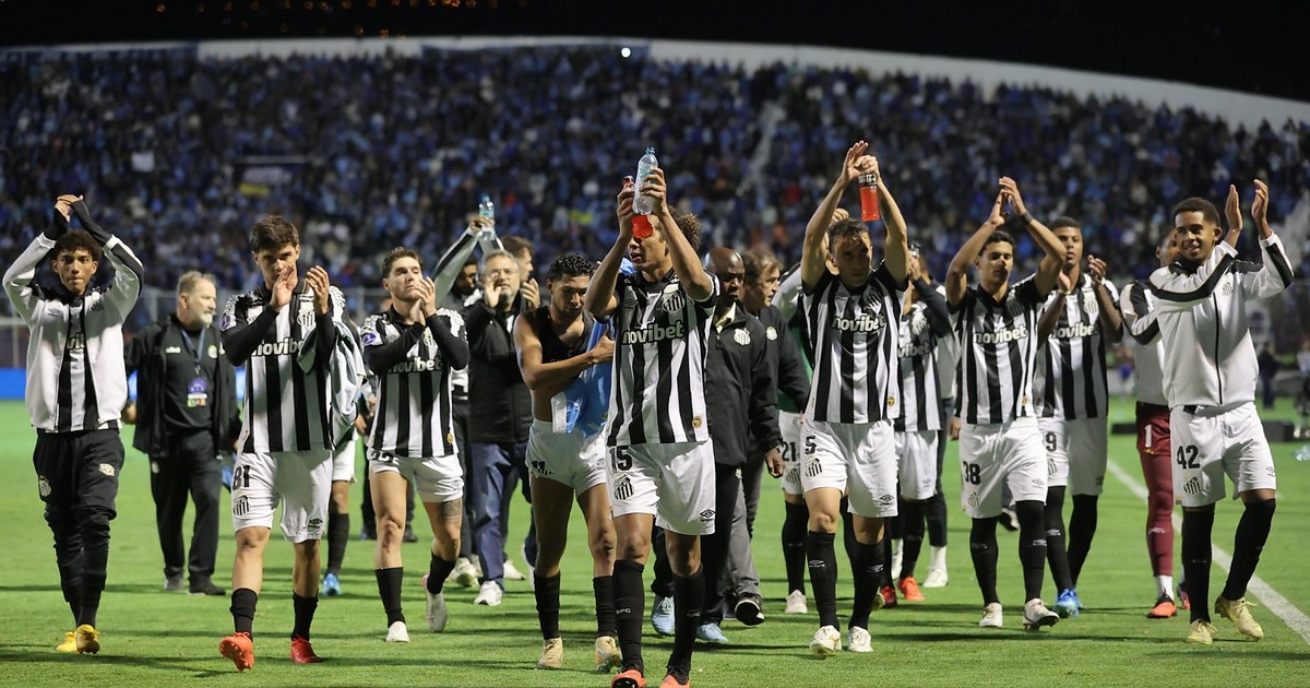 Santos avanza a cuartos de final de la Sudamericana y Terceros vuelve a la cancha