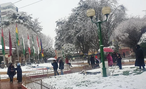 Impacto de la nevada en Bolivia: paisajes y recreación