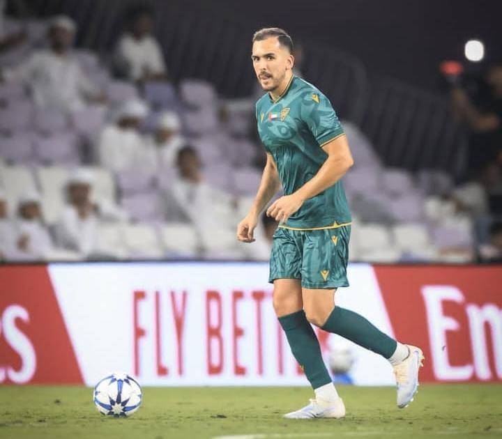 Luis Haquín debuta en Emiratos Árabes con derrota