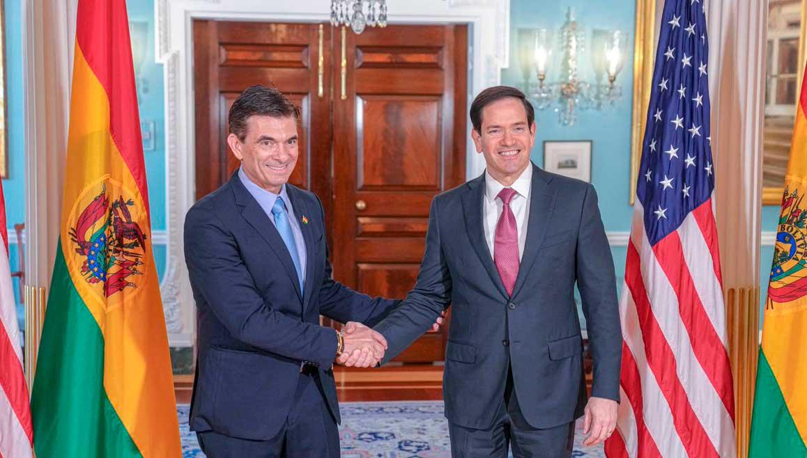 Restablecimiento de relaciones entre Bolivia y EE.UU. se celebra en el Día de la Independencia
