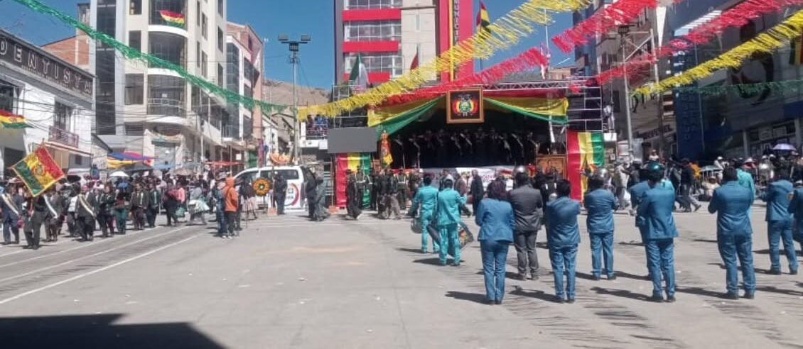 Cierre temporal de la diagonal Jaime Mendoza en Llallagua por desfile cívico