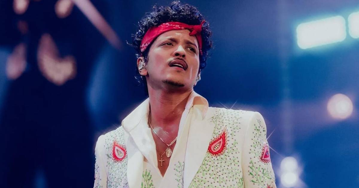 Bruno Mars comparte mensaje que enamora a sus fans latinas