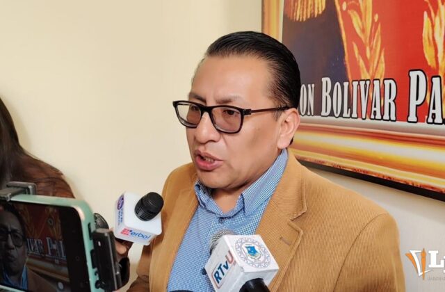 Omar Muriel niega acusaciones de sobornos y emprende acciones legales