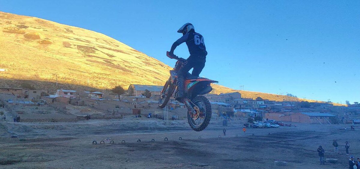 Regreso del motociclismo a Totoral: una celebración de la tradición minera