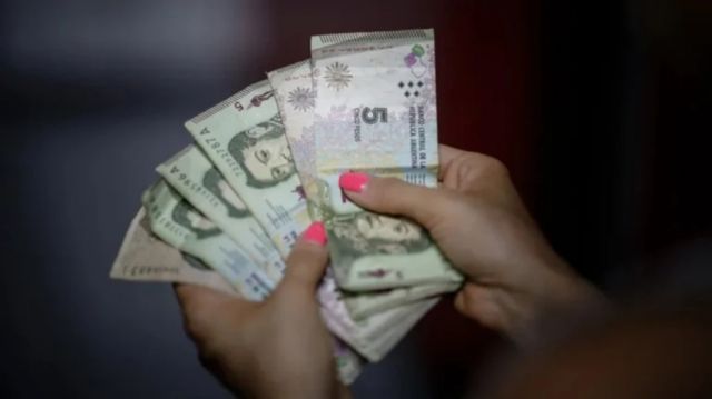 Casi el 90% de los Hogares en Argentina se Encuentran Endeudados
