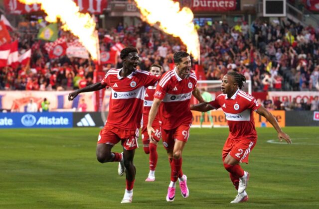 Debut goleador de Lewandowski y el retorno de Messi en la MLS