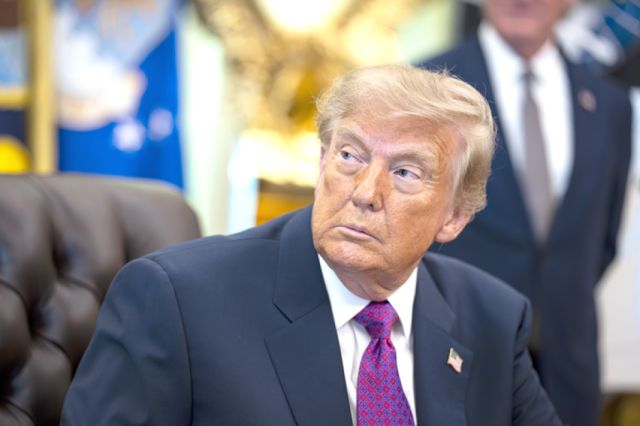 Trump amplía las deportaciones de migrantes a países africanos